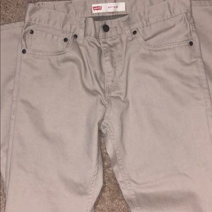 Levis jeans size 30 by 30. (20 regular
